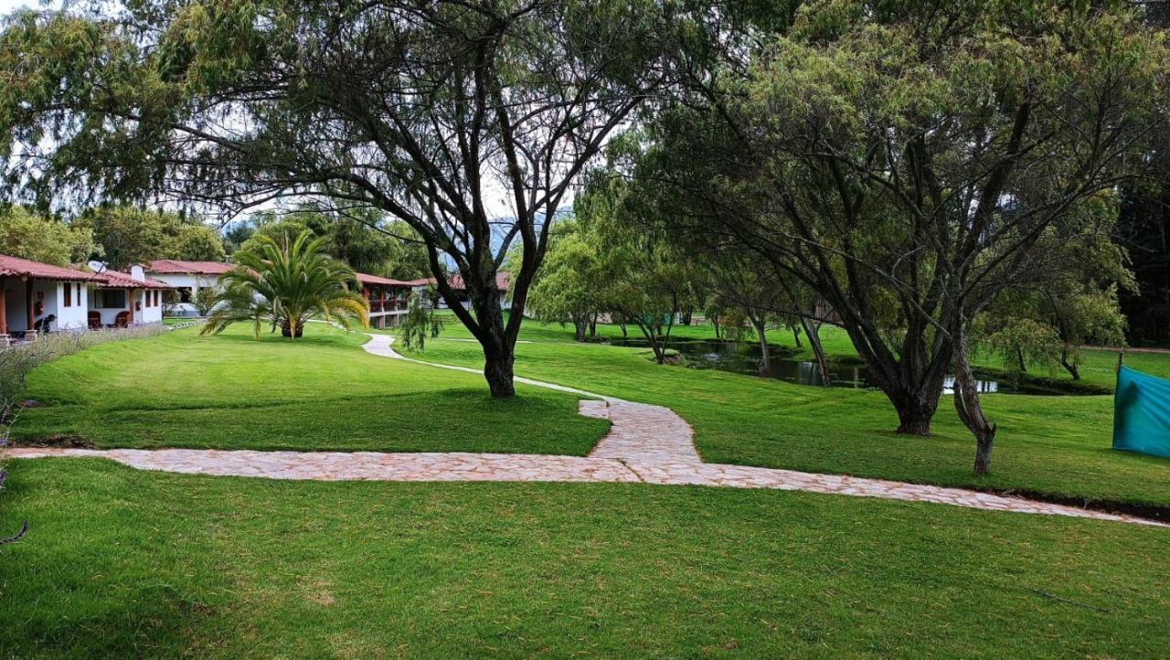 Ensenada Hotel Y Campo Asociado Casa Andina Кахамарка Экстерьер фото