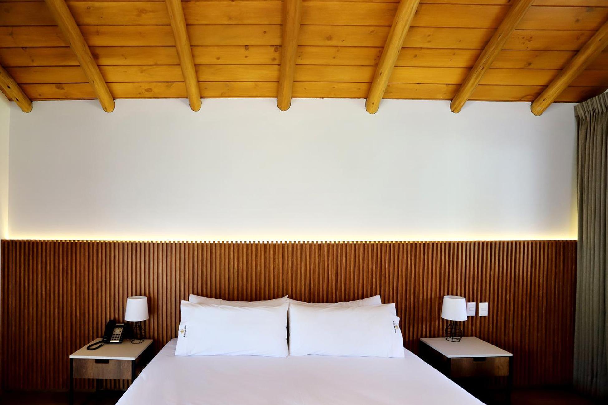 Ensenada Hotel Y Campo Asociado Casa Andina Кахамарка Экстерьер фото