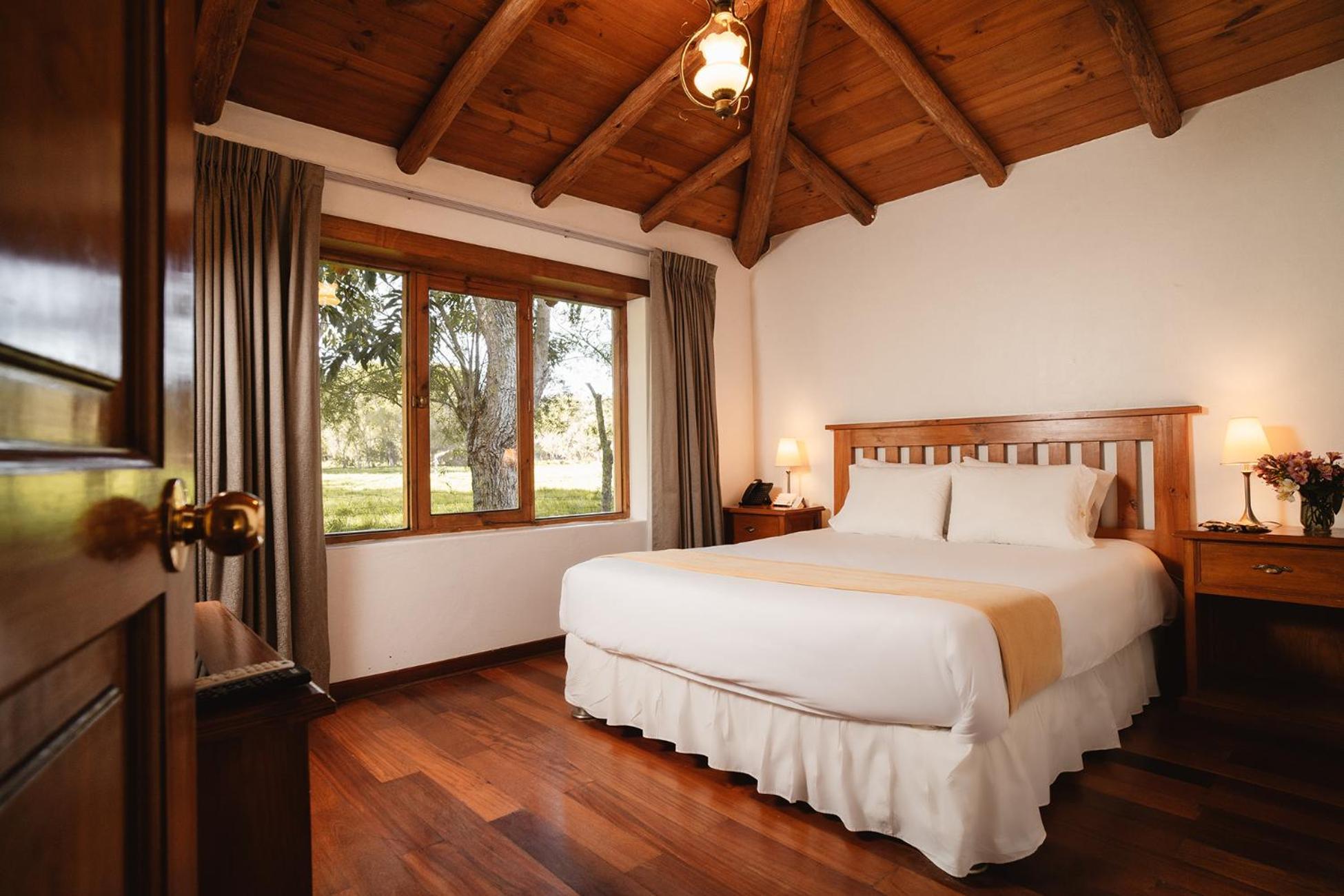 Ensenada Hotel Y Campo Asociado Casa Andina Кахамарка Экстерьер фото