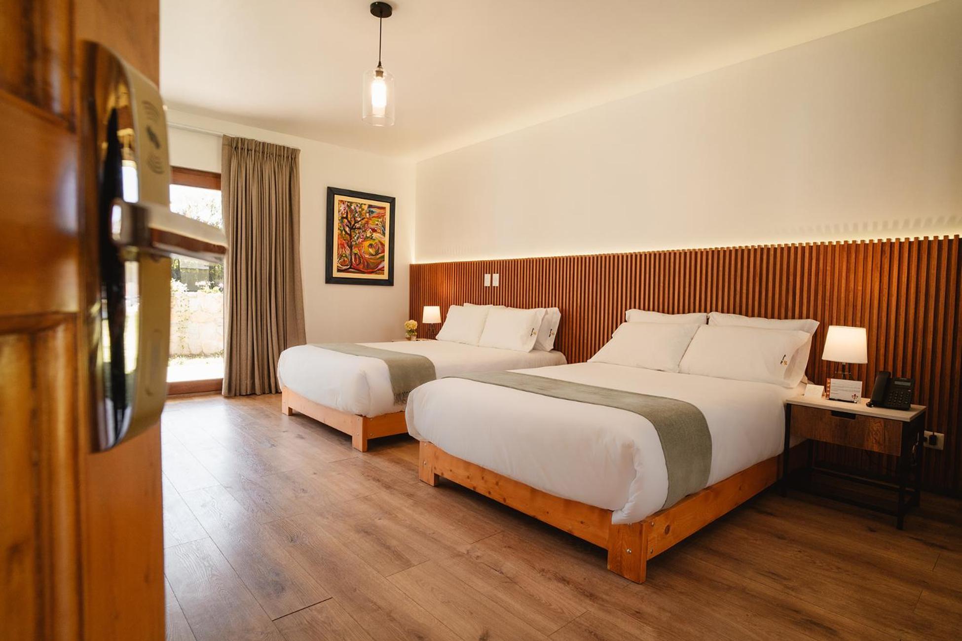 Ensenada Hotel Y Campo Asociado Casa Andina Кахамарка Экстерьер фото