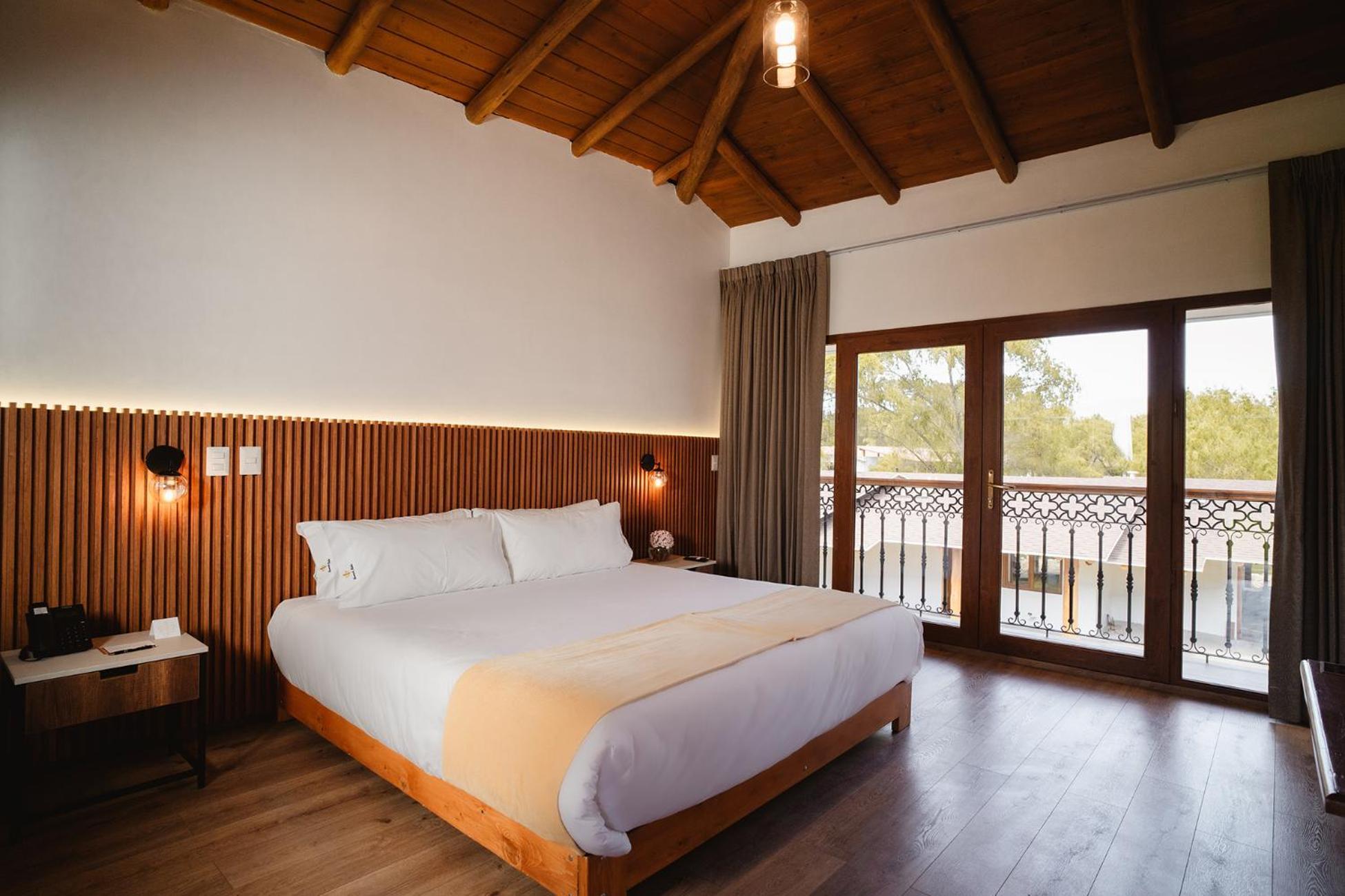 Ensenada Hotel Y Campo Asociado Casa Andina Кахамарка Экстерьер фото