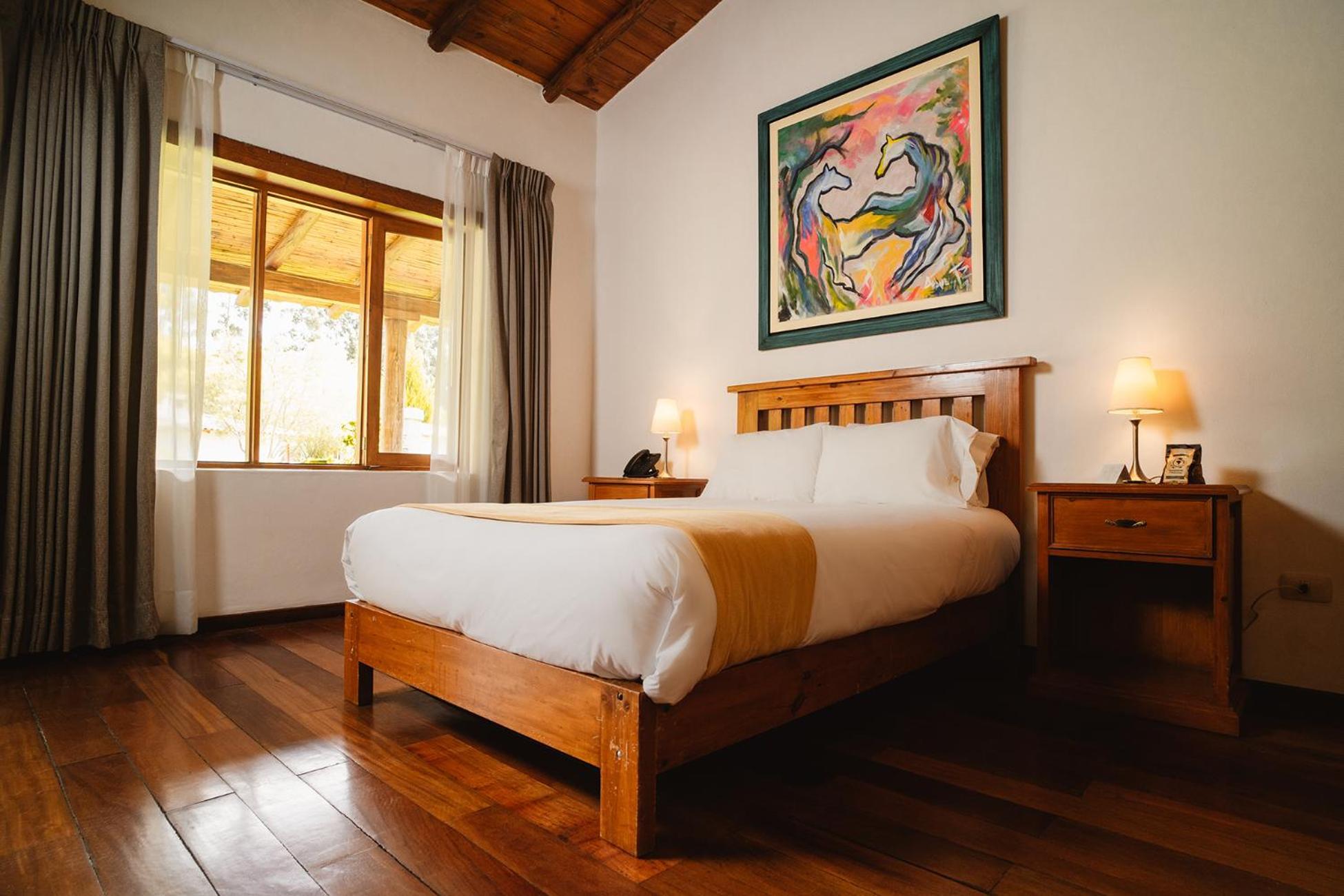 Ensenada Hotel Y Campo Asociado Casa Andina Кахамарка Экстерьер фото