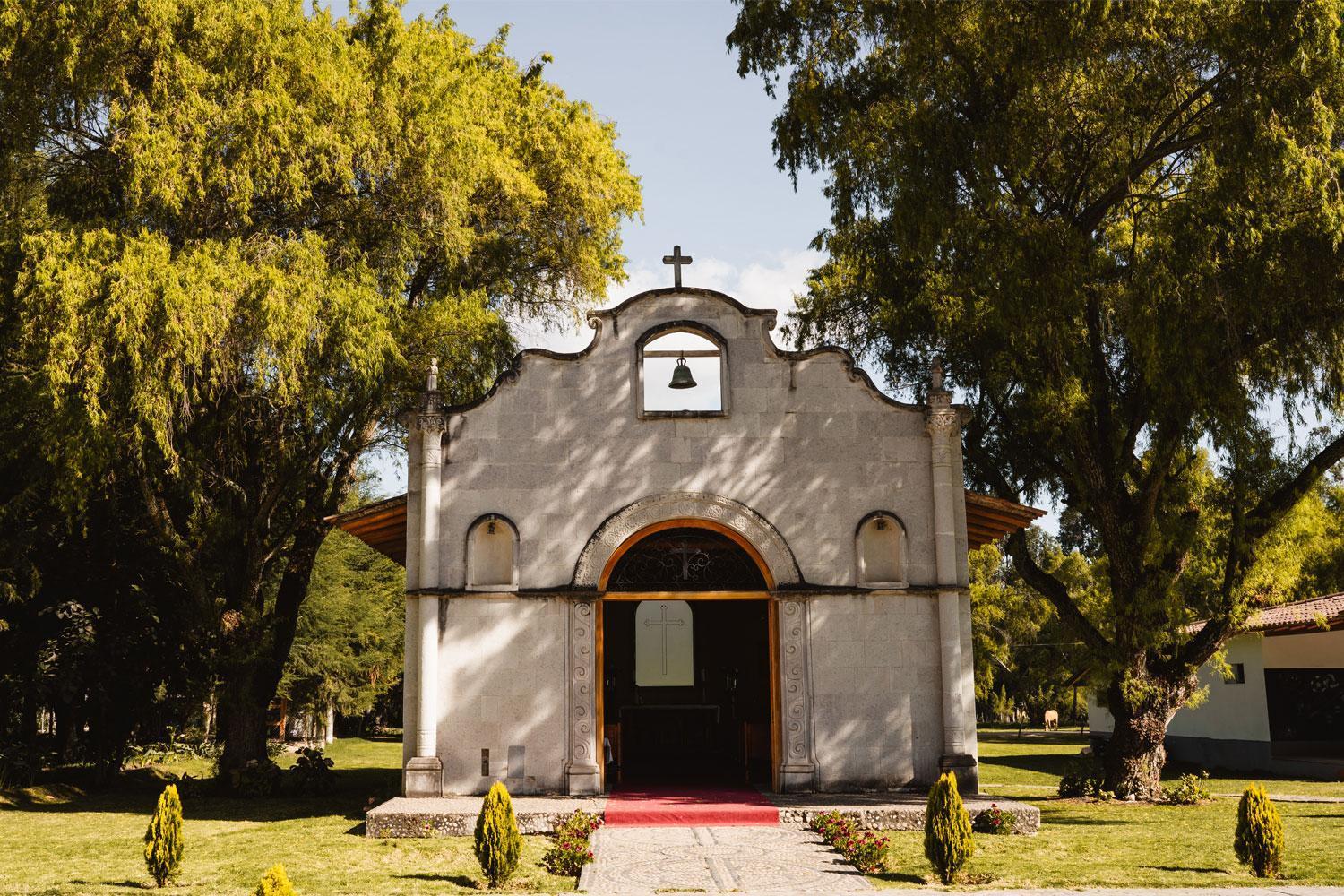 Ensenada Hotel Y Campo Asociado Casa Andina Кахамарка Экстерьер фото